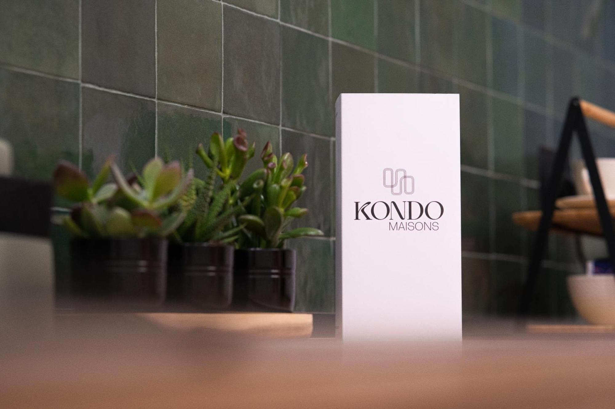 Kondo Maisons Aeroporto di Catania Fontana Rossa Esterno foto